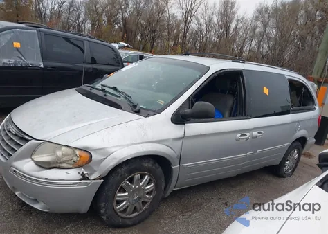 2005 Chrysler Town & Country Limited из США, поврежденный, VIN 2C8GP64L85R115880